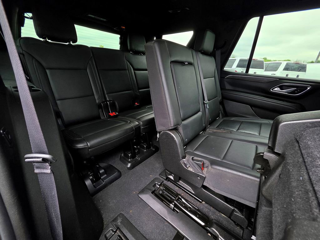 Used 2021 Chevrolet Tahoe Z71 w/ Z71 Signature Package AWD/4WD image 63