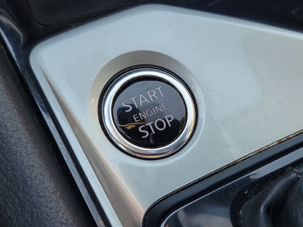 Used 2024 Nissan Altima 2.5 SV FWD image 33