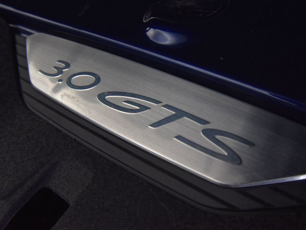 Used 2024 Porsche 911 Carrera GTS image 40