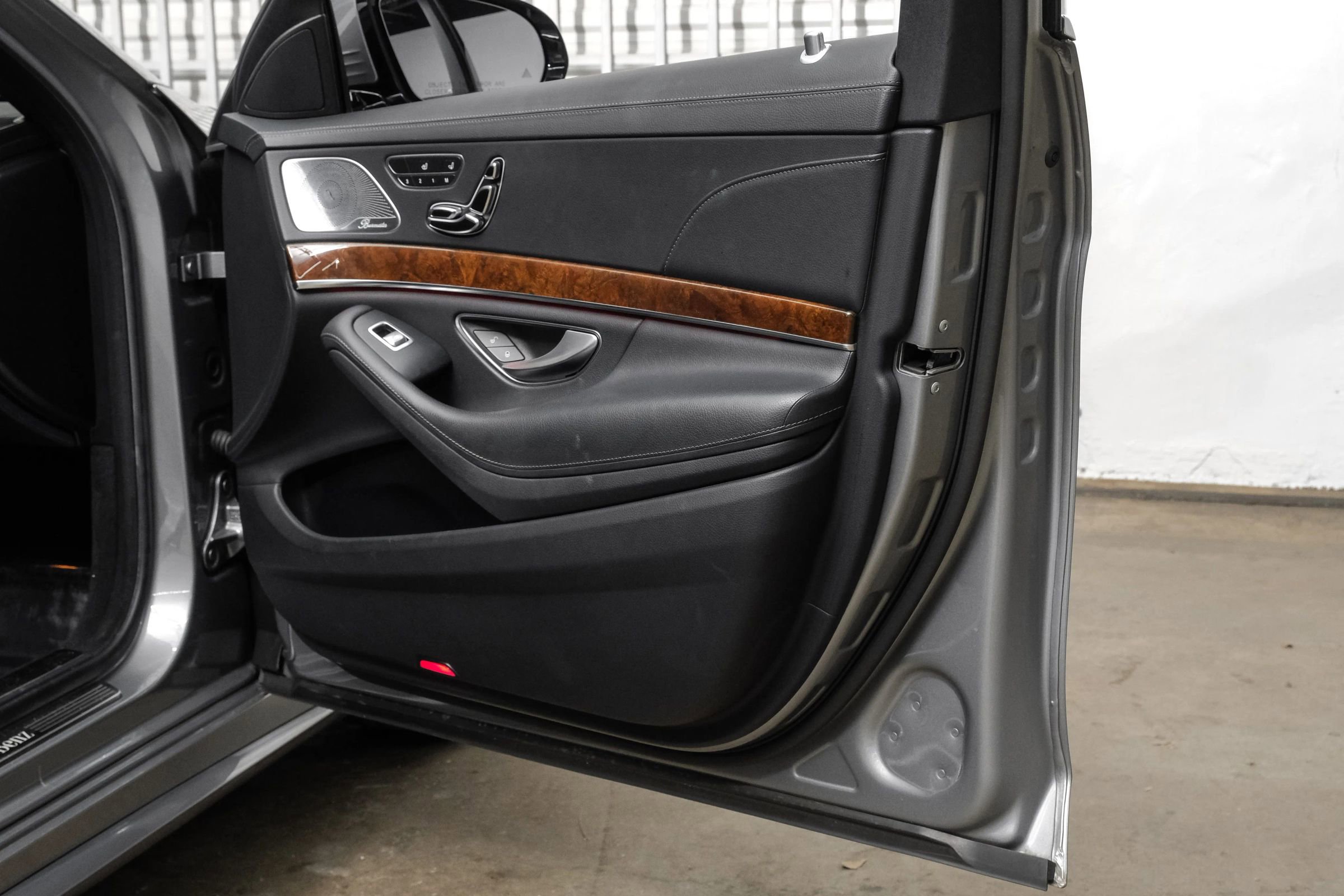 Used 2014 Mercedes-Benz S 550 Sedan image 56