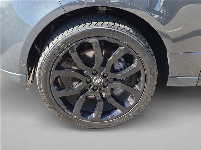 Used 2020 Land Rover Range Rover Long Wheelbase HSE AWD/4WD image 14