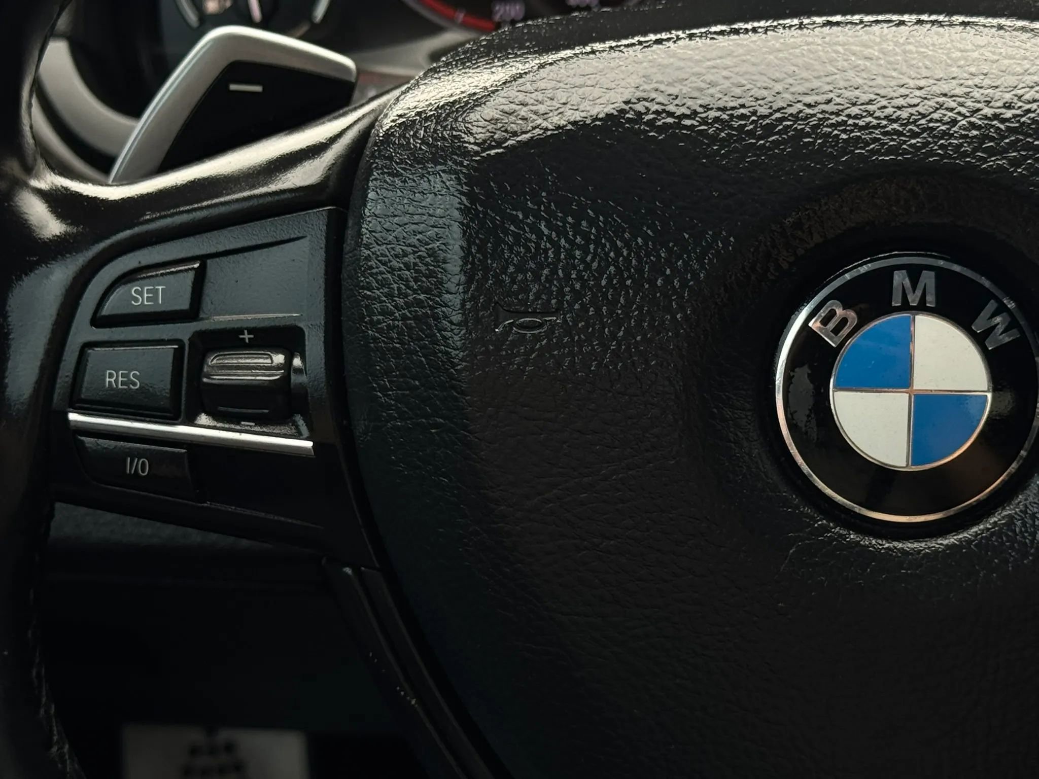 Used 2013 BMW 740Li RWD image 31