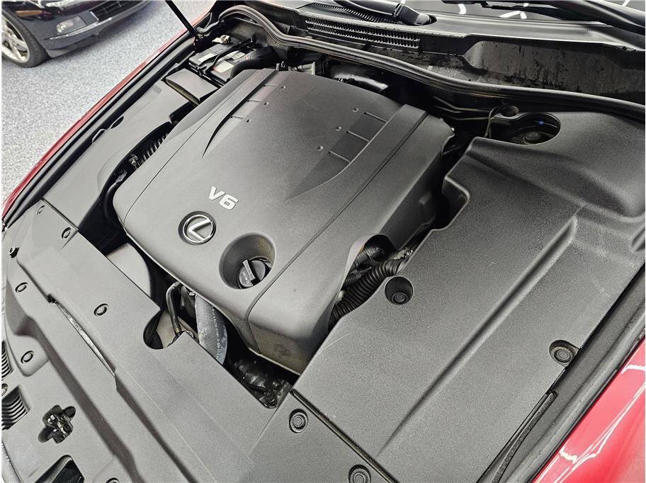 Used 2014 Lexus IS 250C w/ Navigation System Package RWD image 21