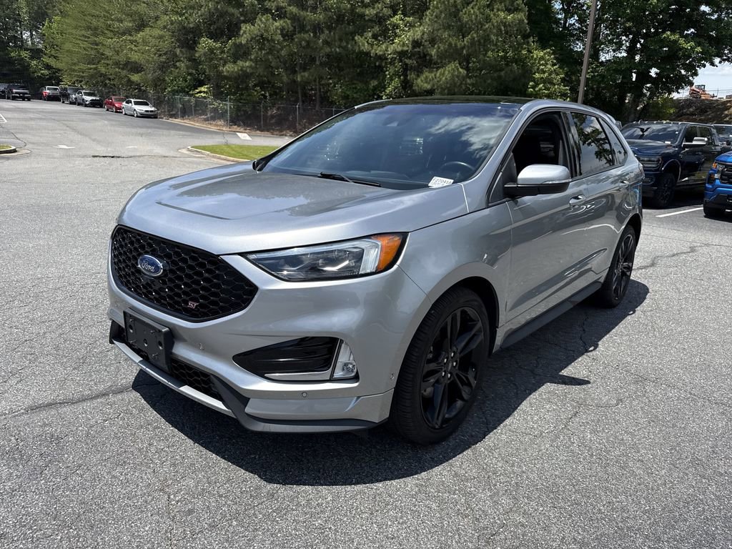 Used 2020 Ford Edge ST w/ Equipment Group 401A AWD/4WD image 3