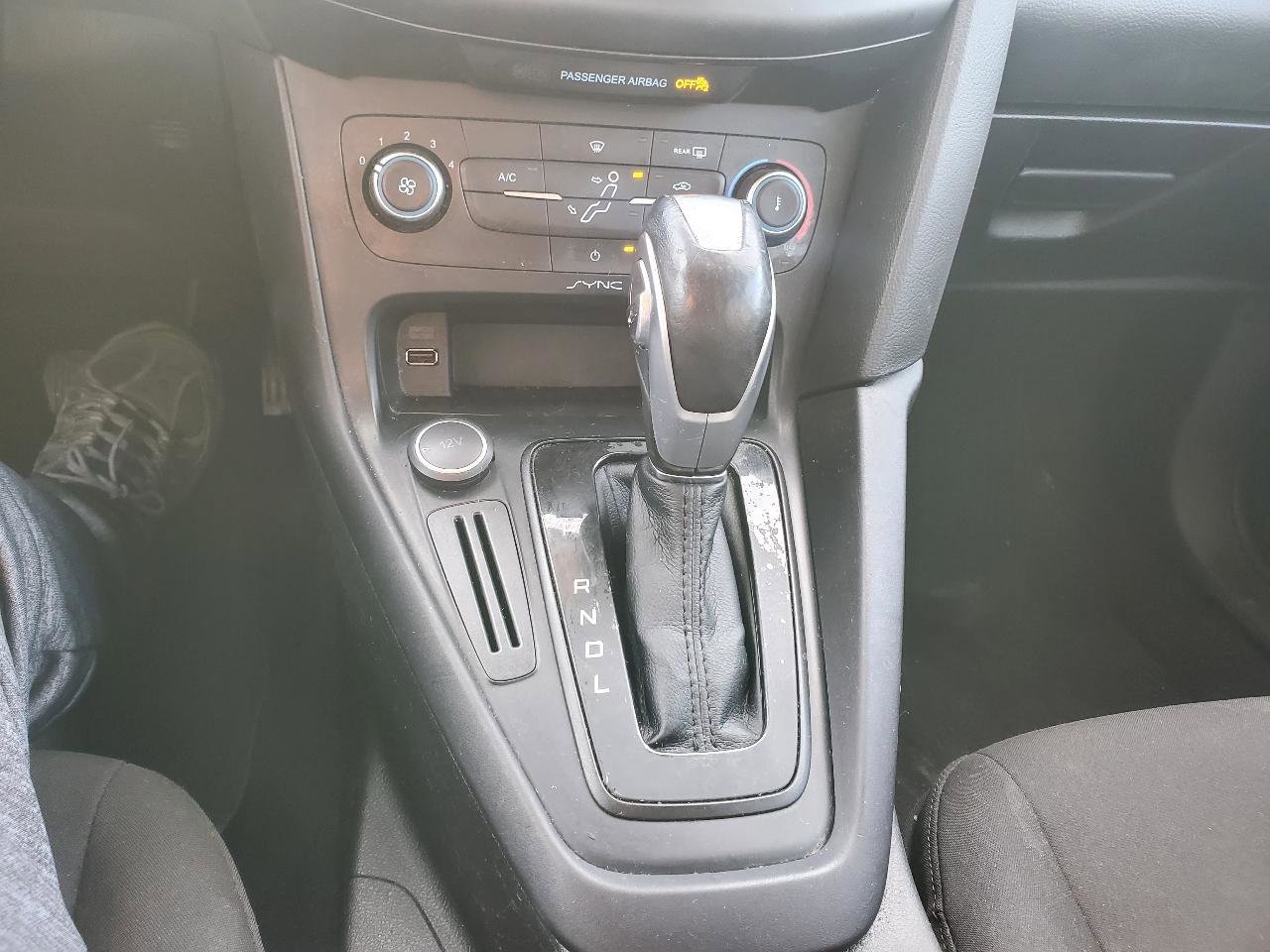 Used 2016 Ford Focus SE image 19