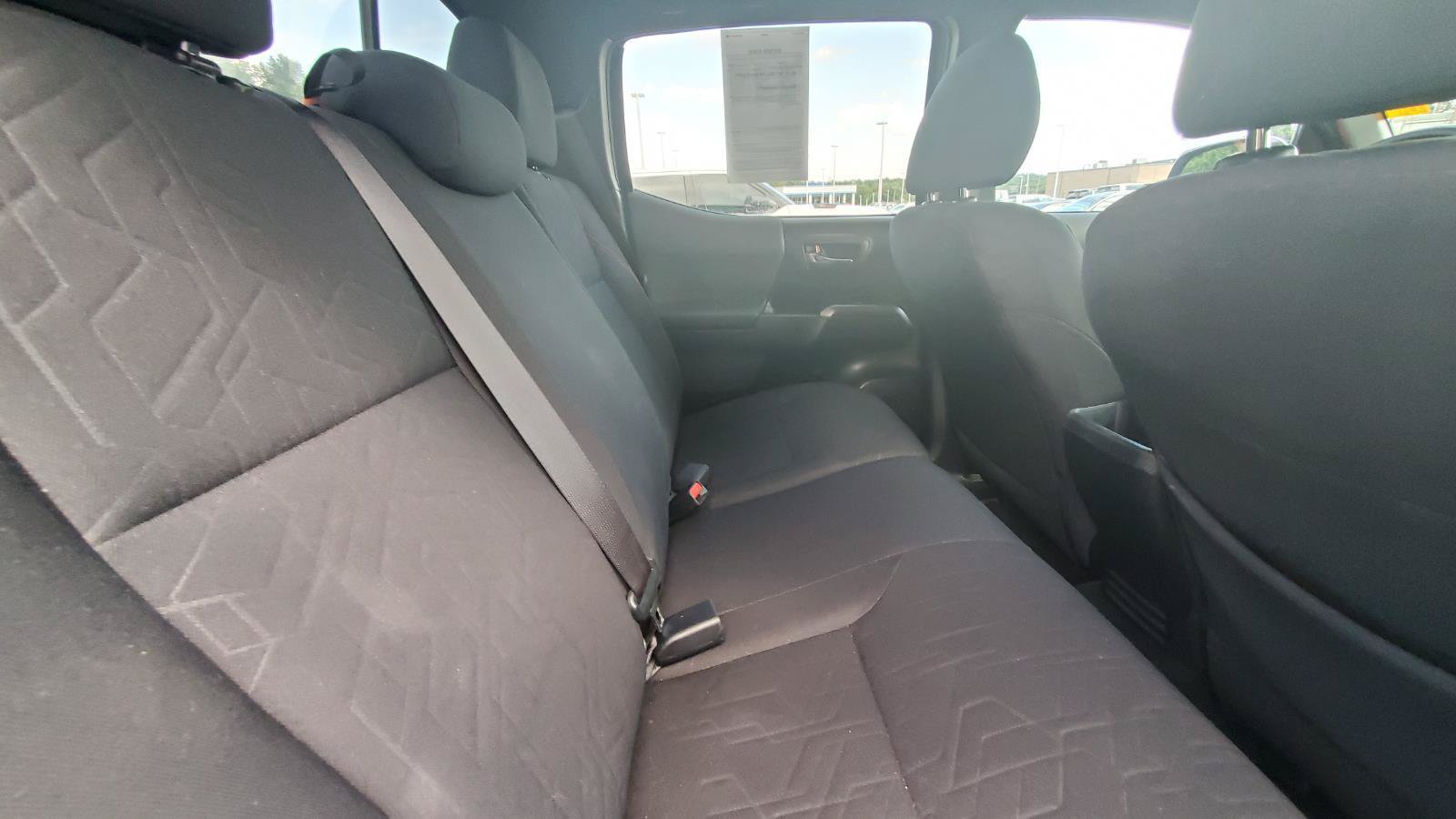 Used 2020 Toyota Tacoma TRD Sport RWD image 6