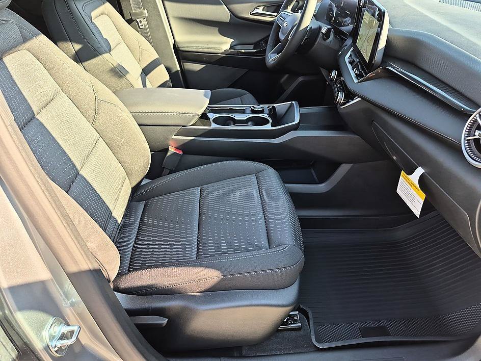 New 2027 Chevrolet Equinox LT FWD image 35