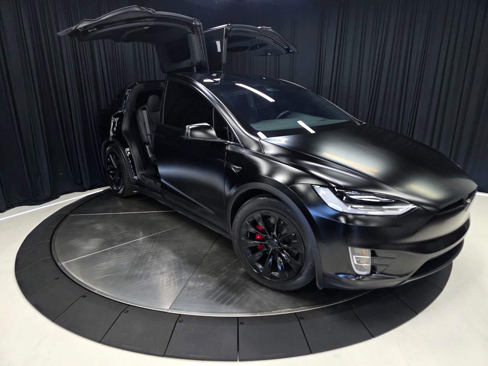 Used 2021 Tesla Model X Performance image 69
