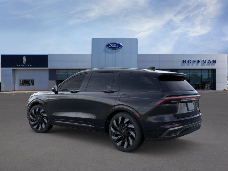 New 2026 Lincoln Nautilus Reserve image 4