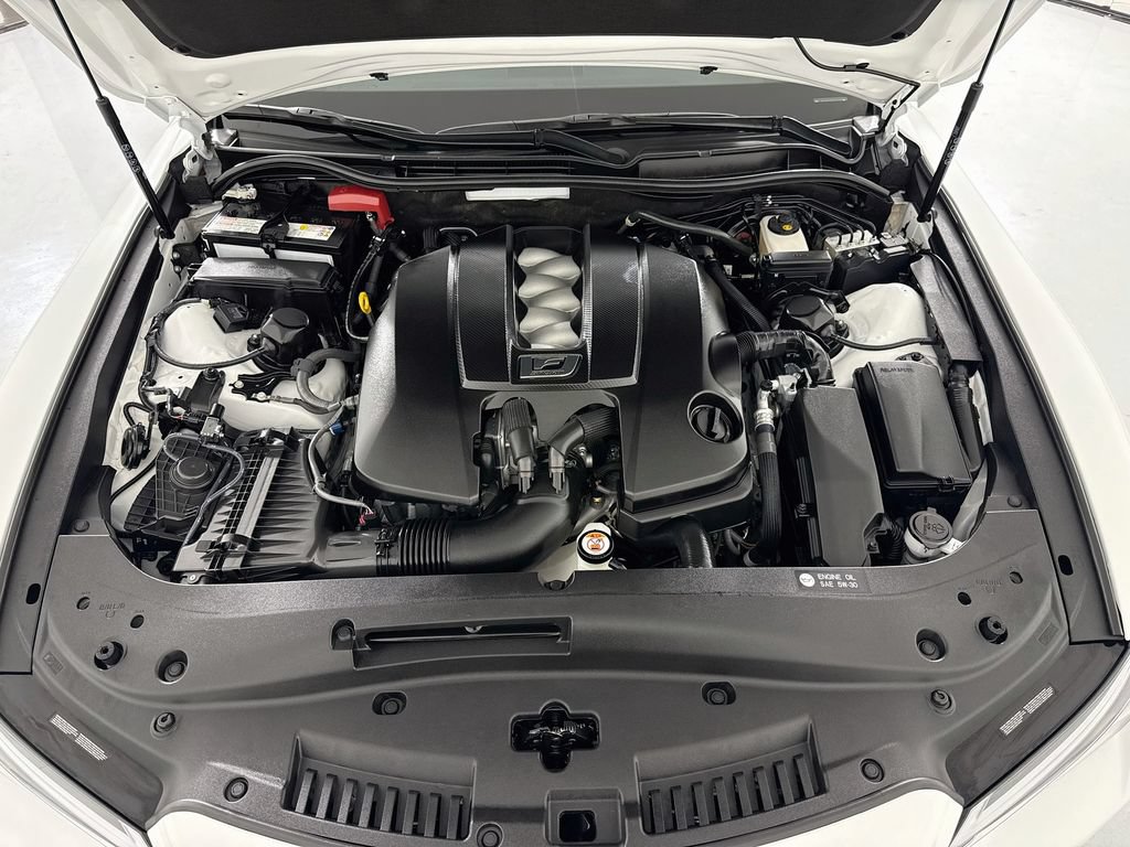 Used 2025 Lexus IS 500 RWD image 29