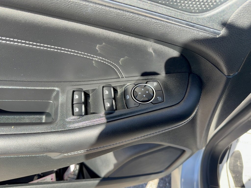 Certified 2024 Ford Edge Titanium w/ Equipment Group 301A image 10