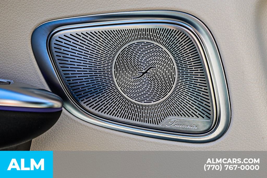 Used 2025 Mercedes-Benz GLC 300 4MATIC image 45