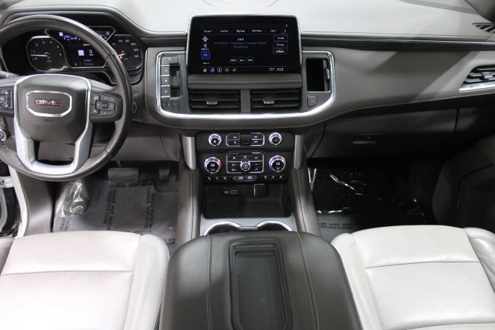 Used 2021 GMC Yukon SLT w/ SLT Premium Package AWD/4WD image 2