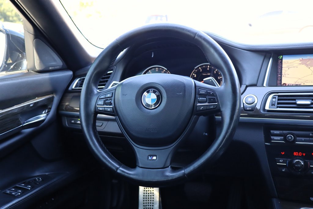 Used 2015 BMW 750Li RWD image 14
