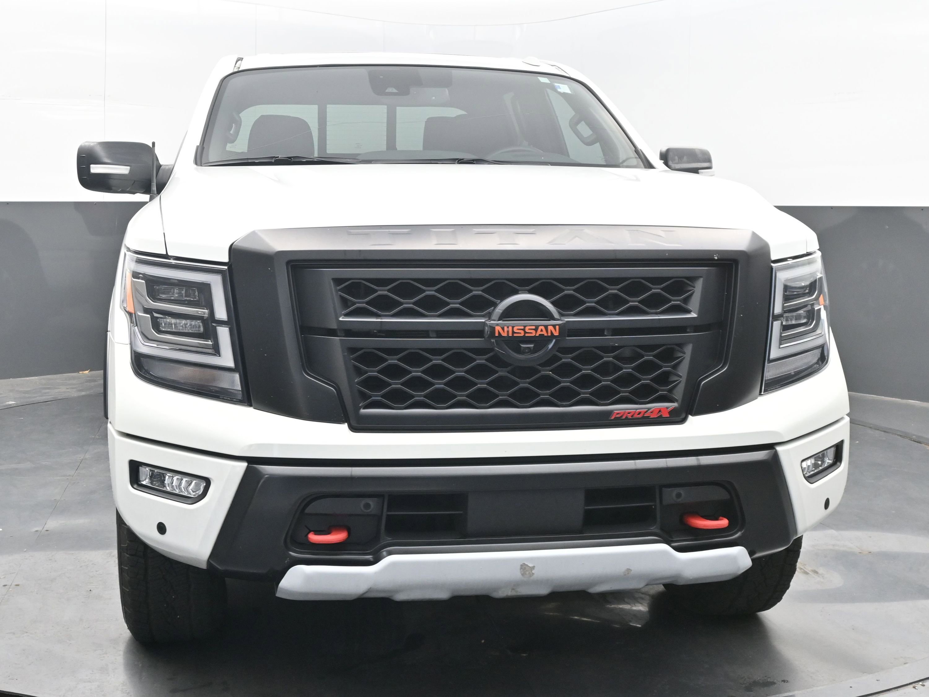 Certified 2021 Nissan Titan PRO-4X w/ Pro-4x Convenience Package image 2