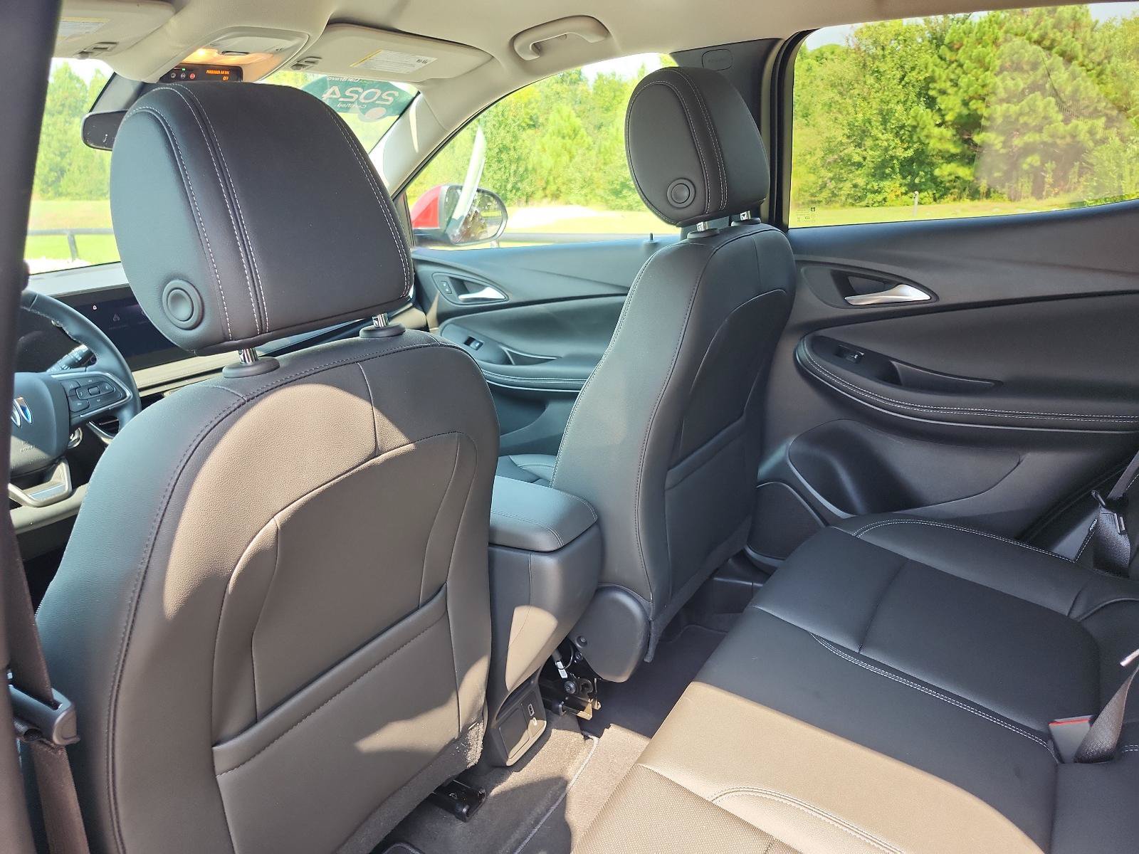 Certified 2024 Buick Encore GX Sport Touring FWD image 10