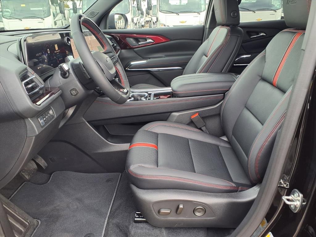 New 2026 Chevrolet Traverse RS image 6