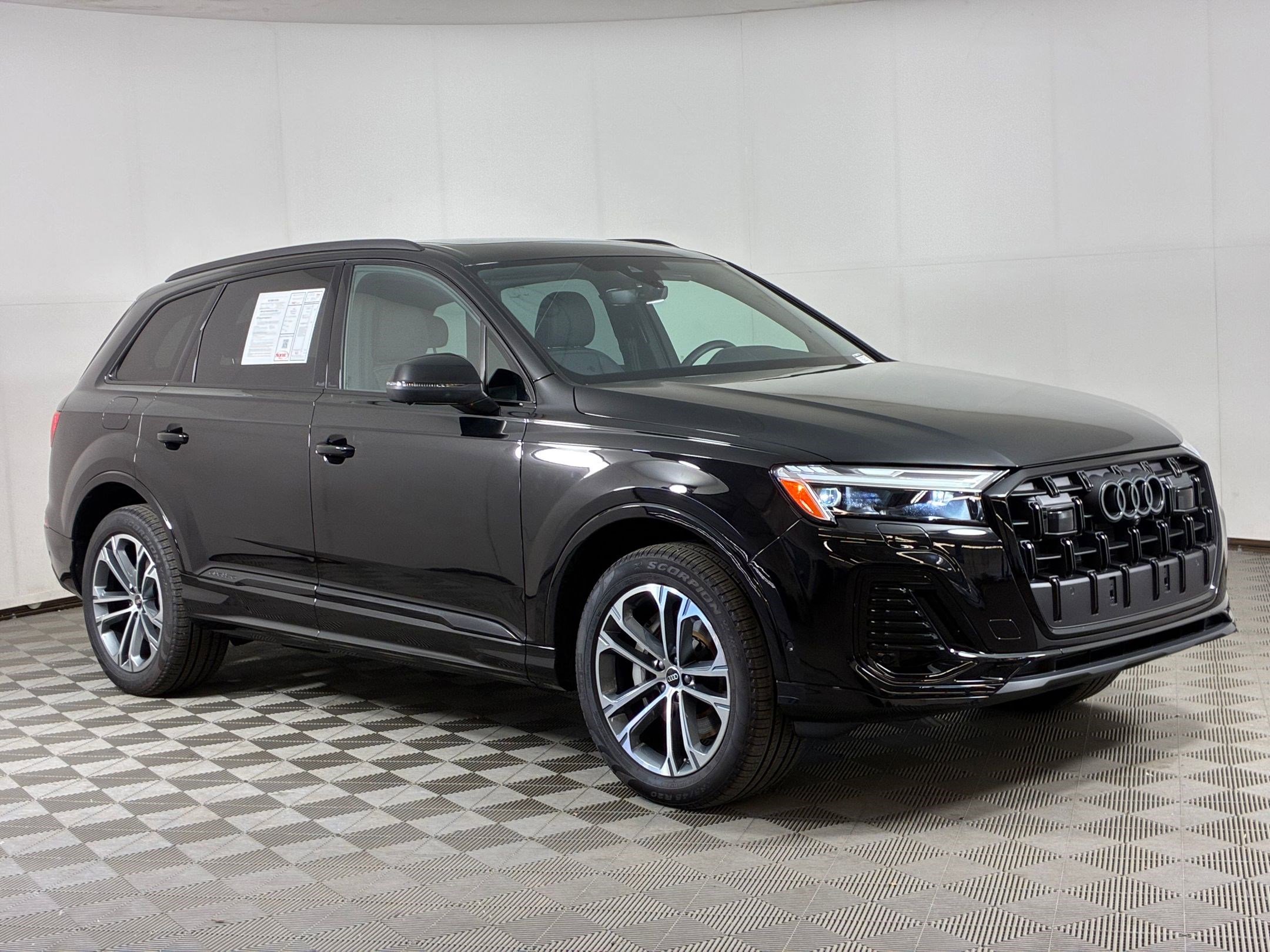 Certified 2026 Audi Q7 2.0T Premium w/ Convenience Plus Package AWD/4WD image 7