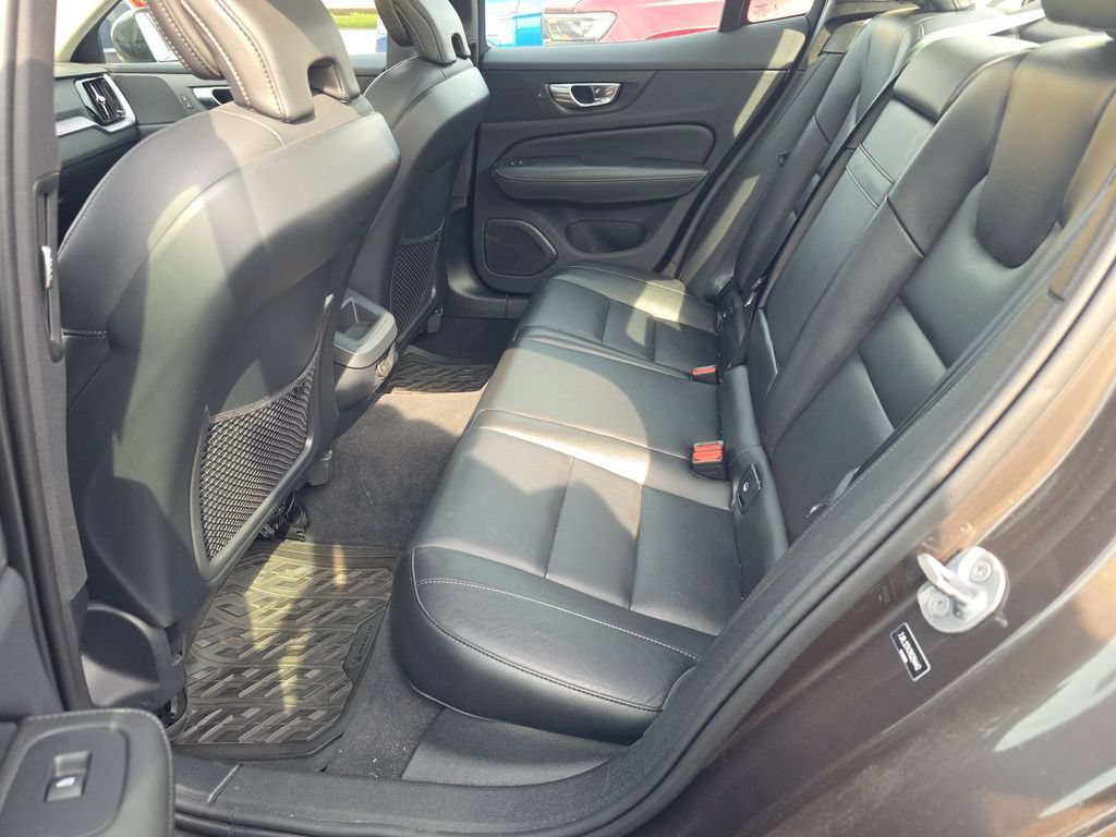 Used 2024 Volvo S60 B5 Core AWD/4WD image 6