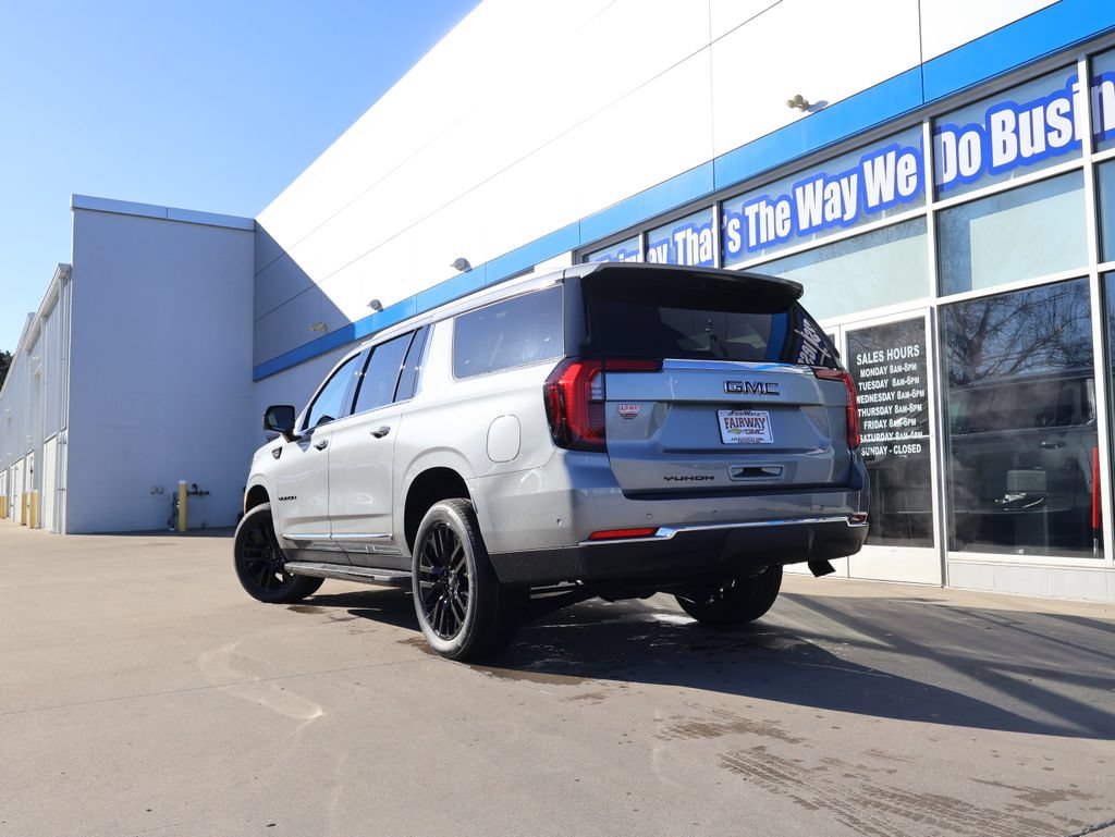 New 2026 GMC Yukon XL Elevation w/ LPO, Elevation Black Package AWD/4WD image 46