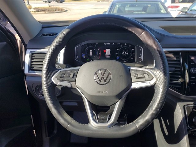 Certified 2023 Volkswagen Atlas SEL R-Line image 26