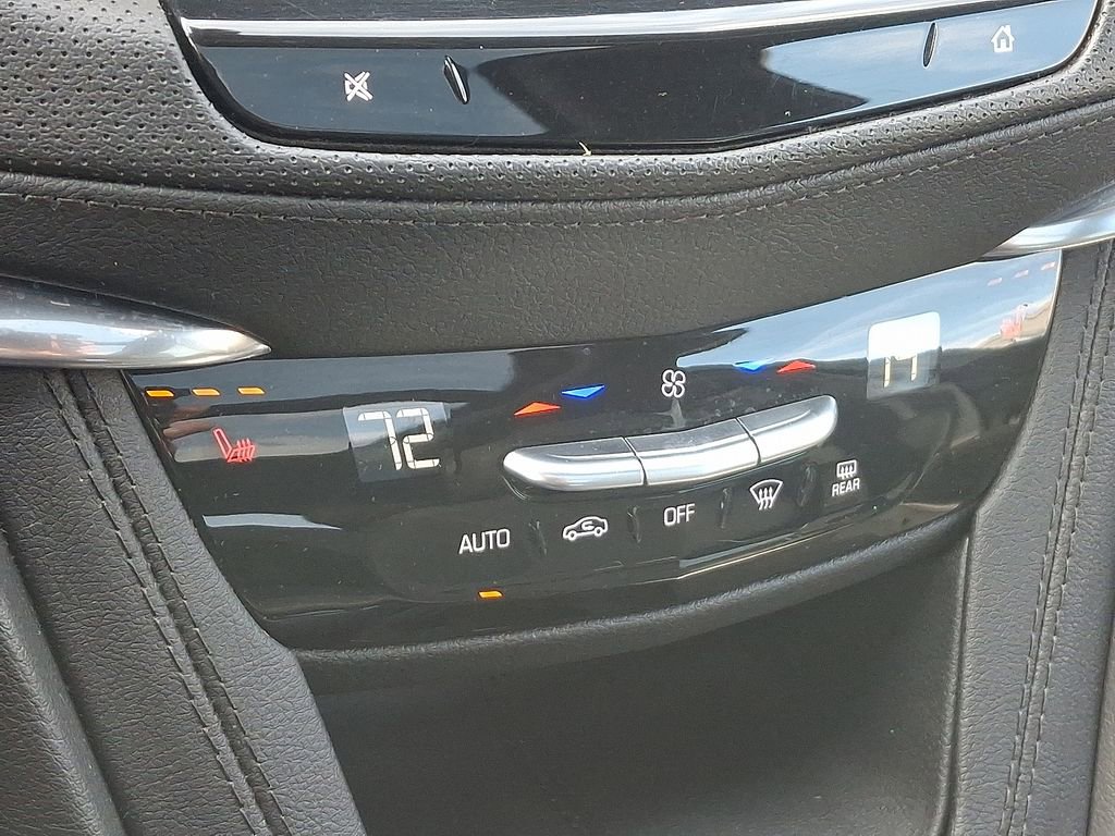 Certified 2023 Cadillac XT5 Premium Luxury image 17