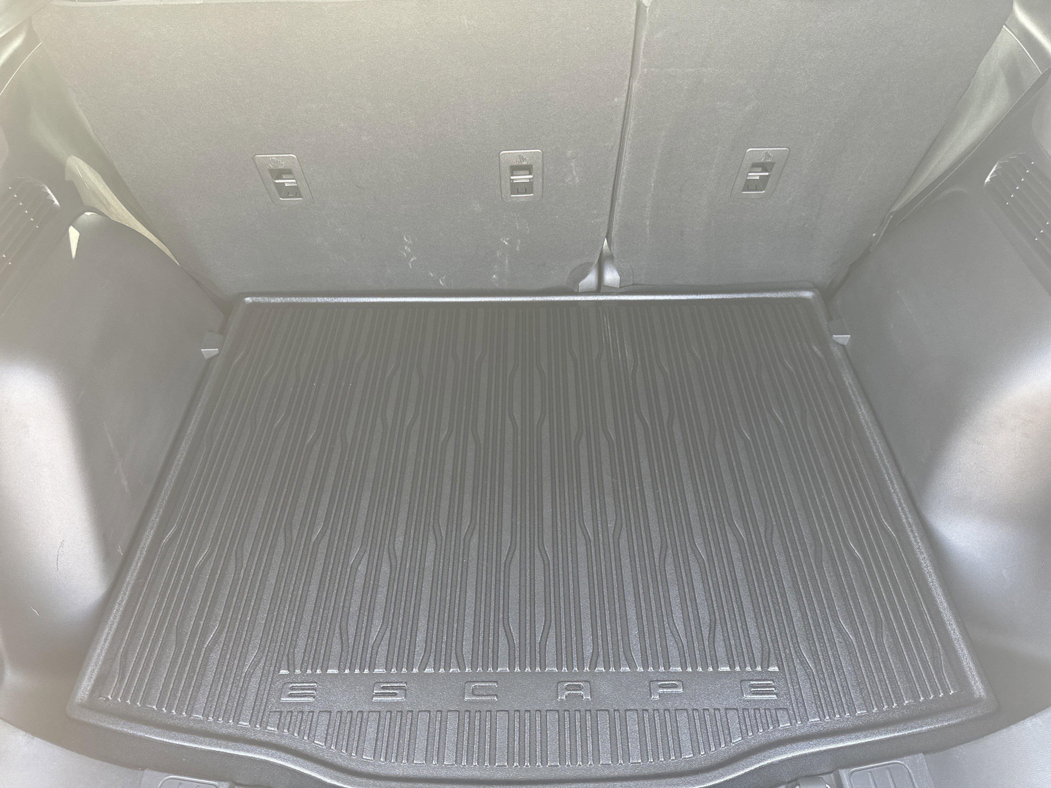 Used 2022 Ford Escape SE image 28