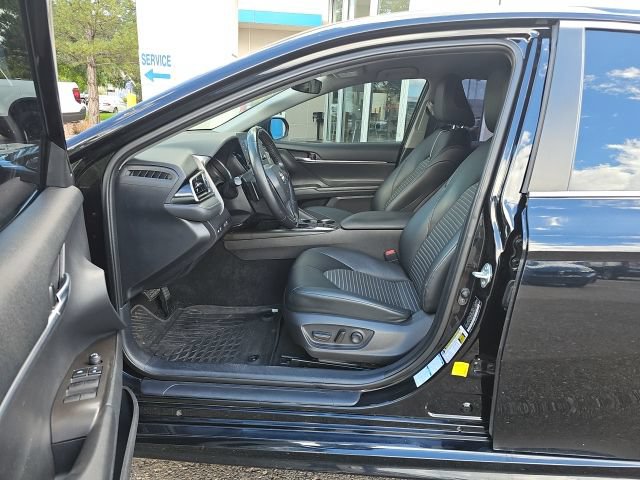 Used 2021 Toyota Camry SE AWD/4WD image 9