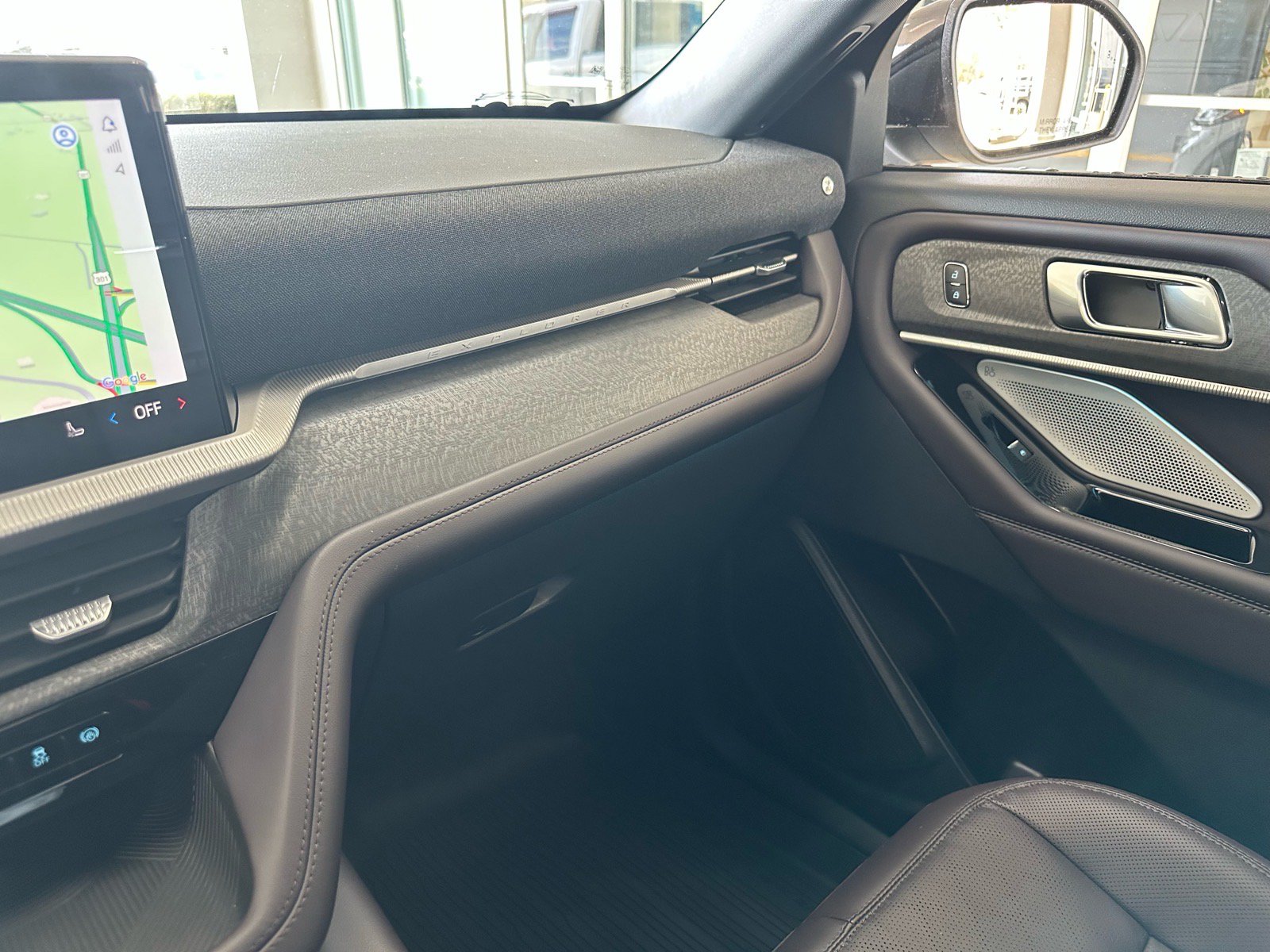 New 2026 Ford Explorer Platinum RWD image 35