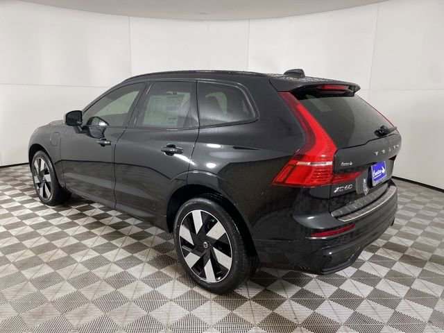 Certified 2024 Volvo XC60 T8 Plus w/ Protection Package Premier image 8