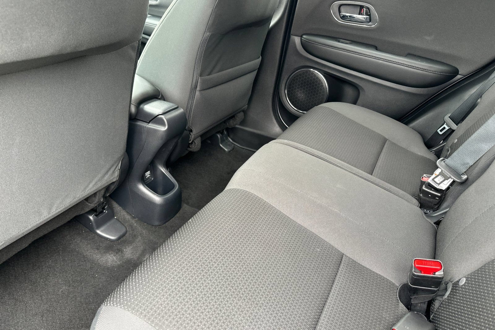 Used 2022 Honda HR-V EX image 12