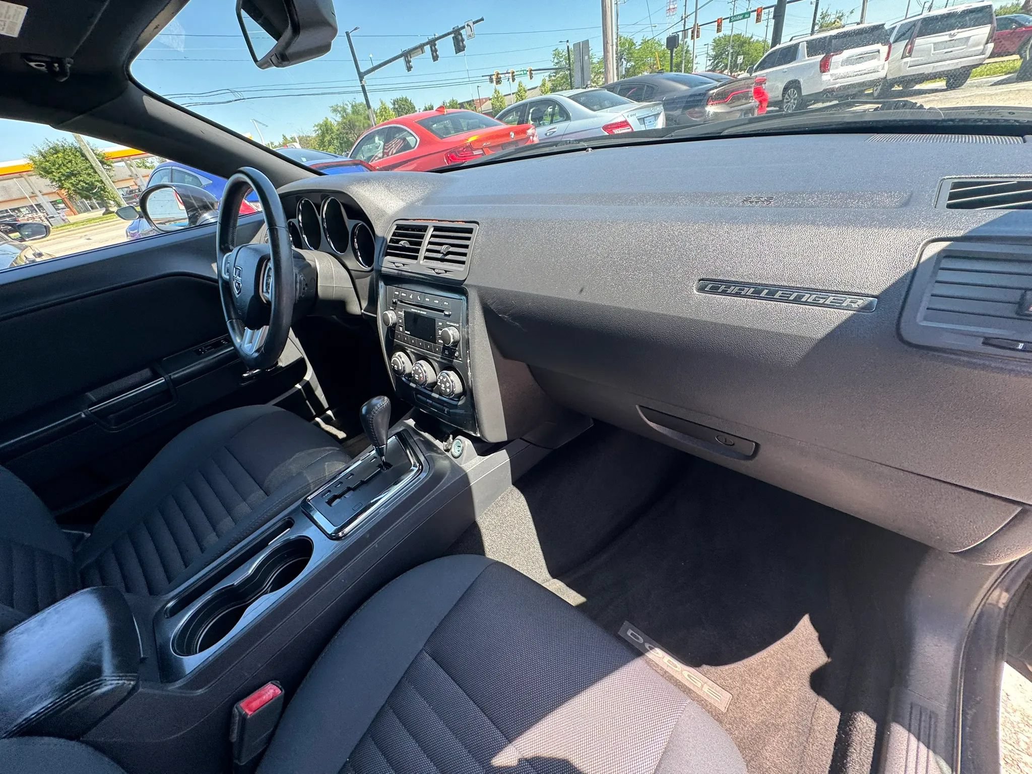 Used 2012 Dodge Challenger SXT RWD image 27