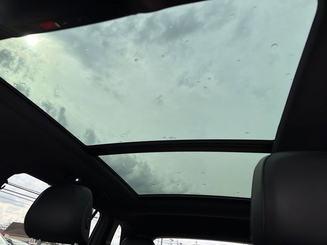 Used 2023 Volkswagen Tiguan SE R-Line AWD/4WD image 23