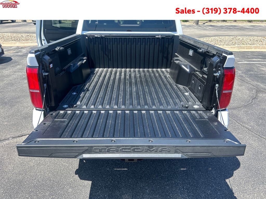 New 2026 Toyota Tacoma TRD Off-Road AWD/4WD image 18