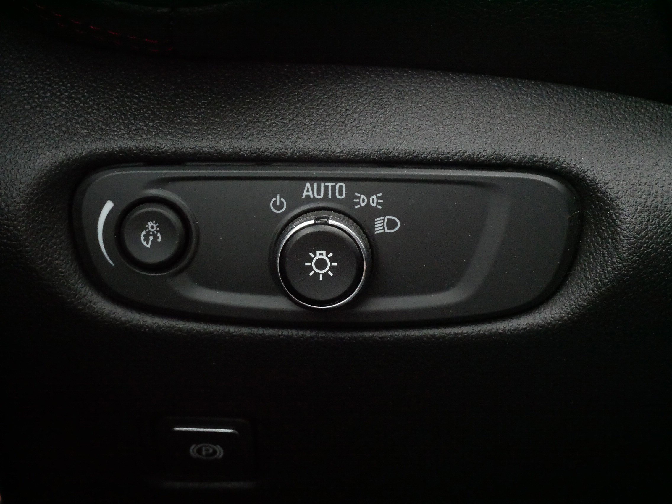 Used 2020 Chevrolet Blazer RS image 26