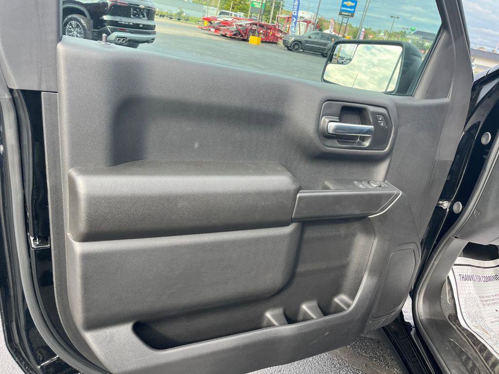 Used 2025 Chevrolet Silverado 1500 W/T w/ WT Convenience Package image 18