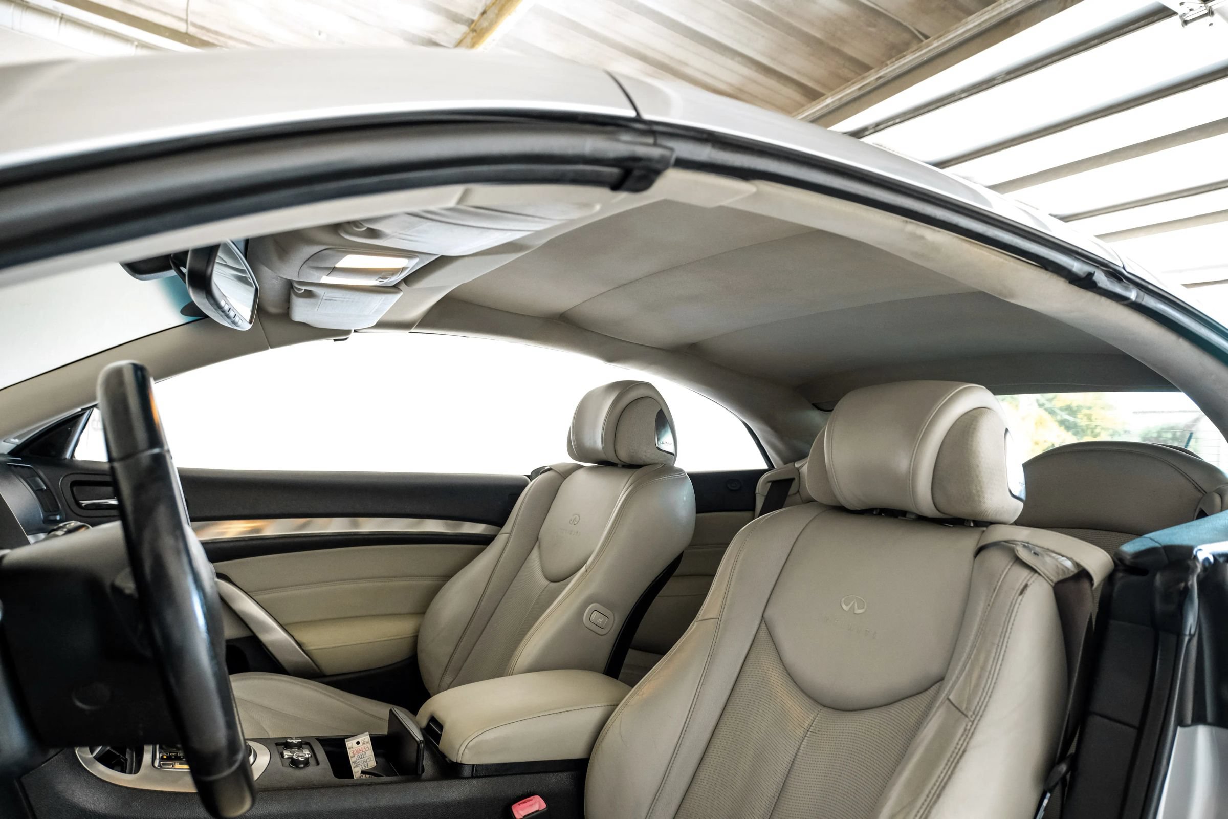 Used 2009 INFINITI G37 Convertible w/ Premium Pkg RWD image 29