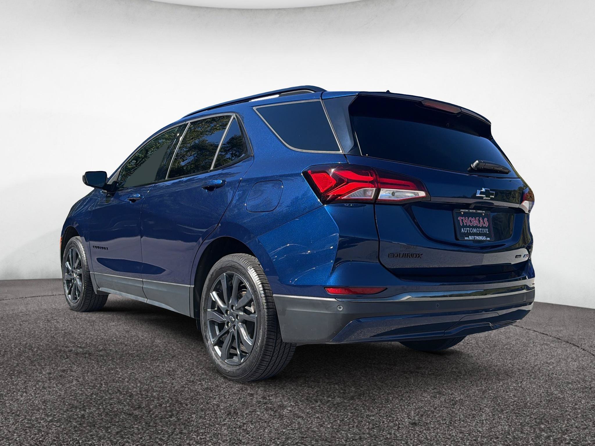Used 2022 Chevrolet Equinox RS AWD/4WD image 5