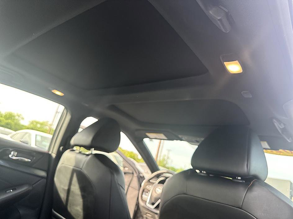 Certified 2023 Nissan Maxima SR w/ Sport Mat Group FWD image 19