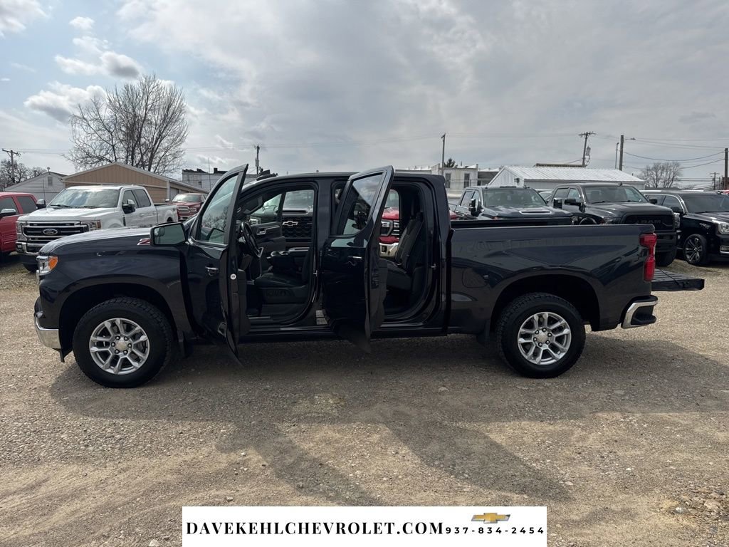 Used 2022 Chevrolet Silverado 1500 LT image 30