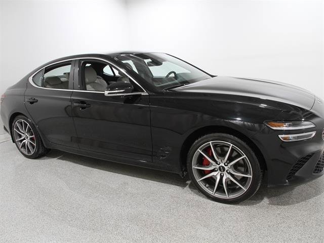 Certified 2025 Genesis G70 2.5T image 1