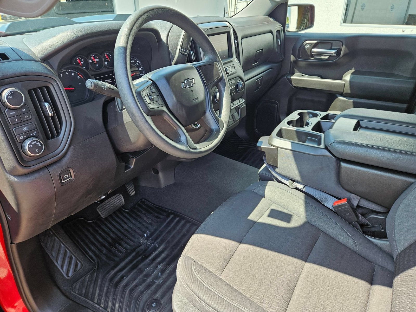 Used 2024 Chevrolet Silverado 1500 Custom Trail Boss AWD/4WD image 10