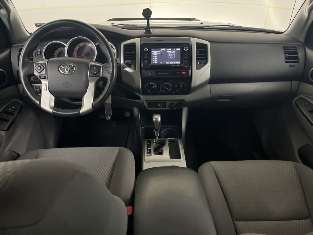 Used 2015 Toyota Tacoma PreRunner w/ SR5 Package RWD image 31