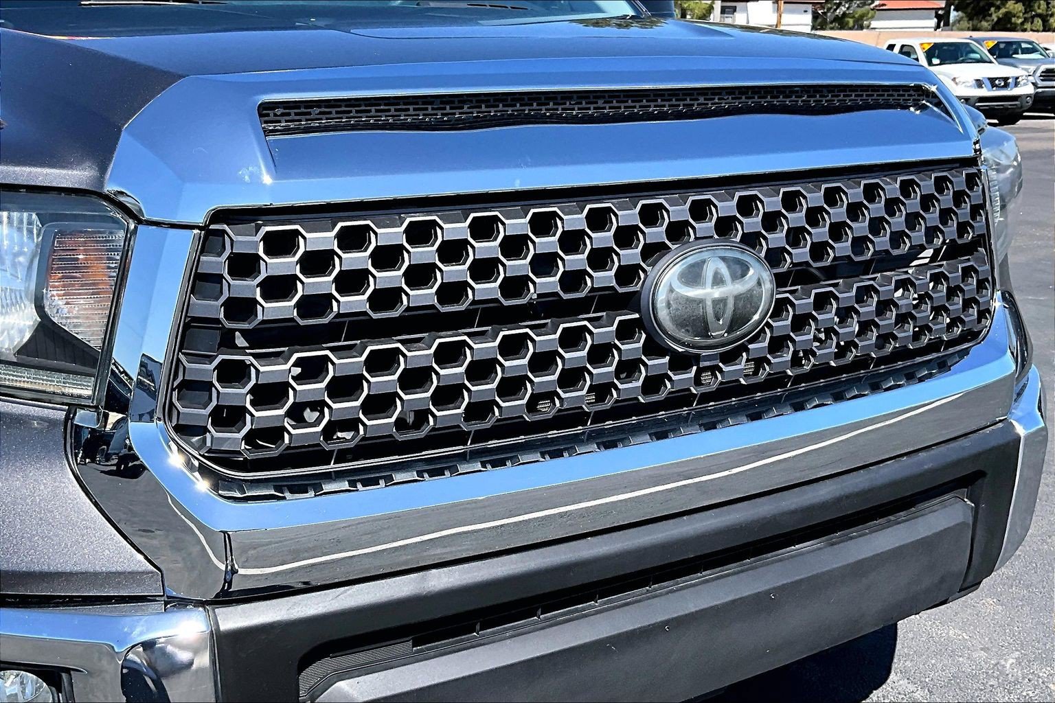 Used 2019 Toyota Tundra SR5 w/ SR5 Upgrade Package RWD image 27