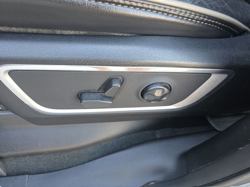 Used 2021 RAM 1500 Laramie image 19