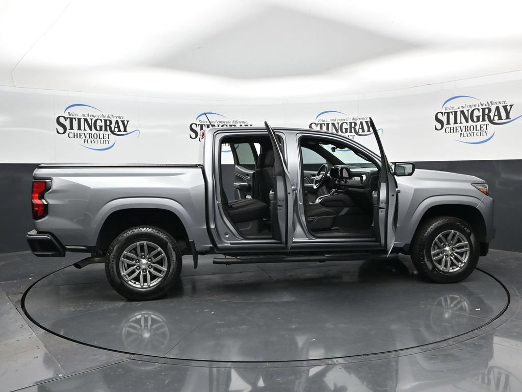 Used 2024 Chevrolet Colorado LT RWD image 36