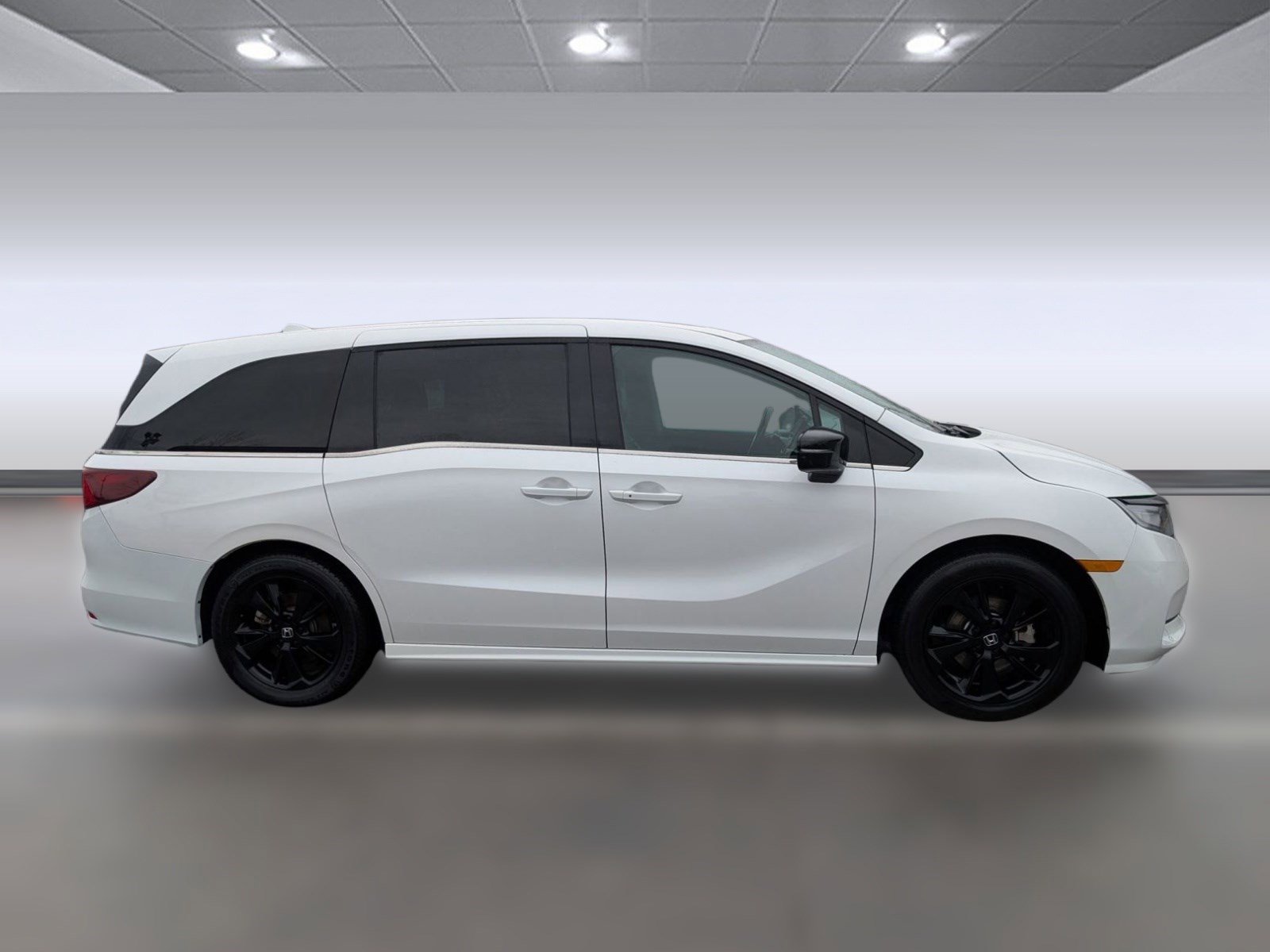 Used 2024 Honda Odyssey Sport image 8