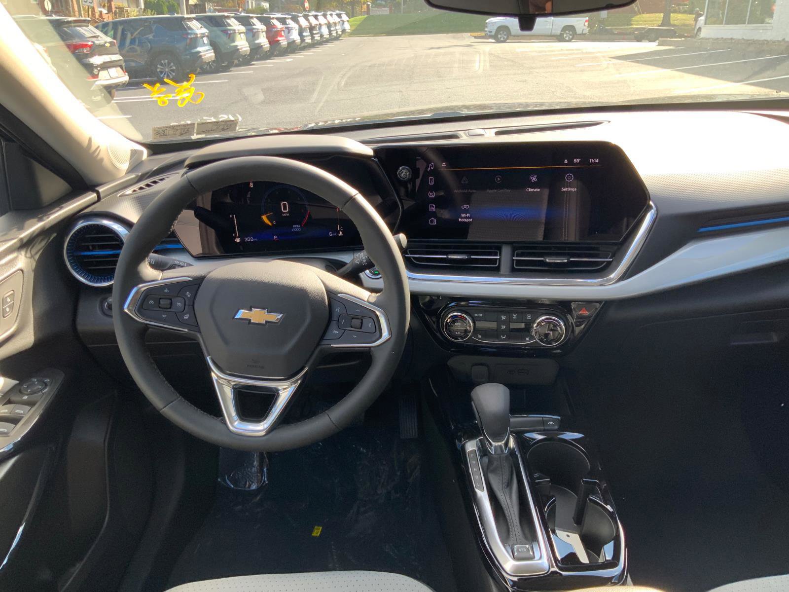 New 2026 Chevrolet Trax LT w/ Driver Confidence Package image 16