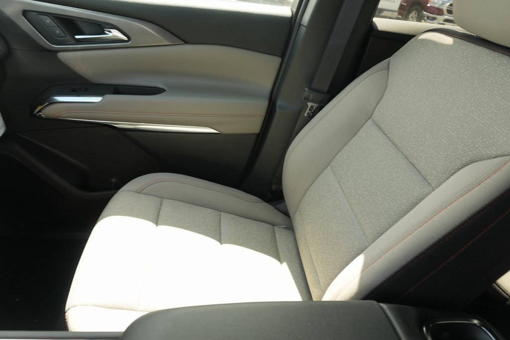 New 2026 Chevrolet Traverse LT w/ Driver Confidence Package image 27