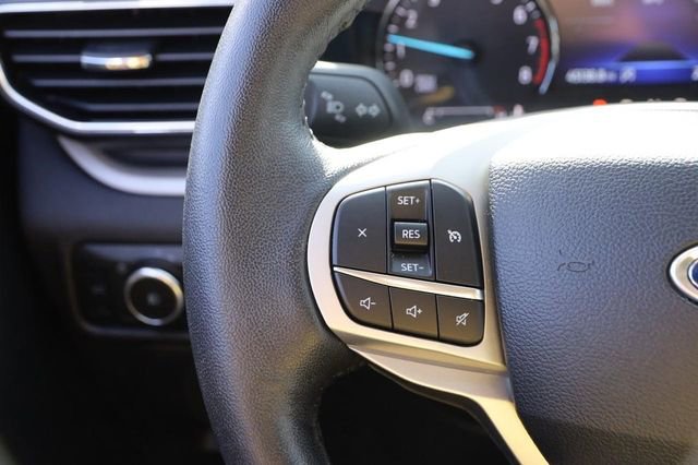 Certified 2024 Ford Explorer XLT w/ Equipment Group 202A image 14
